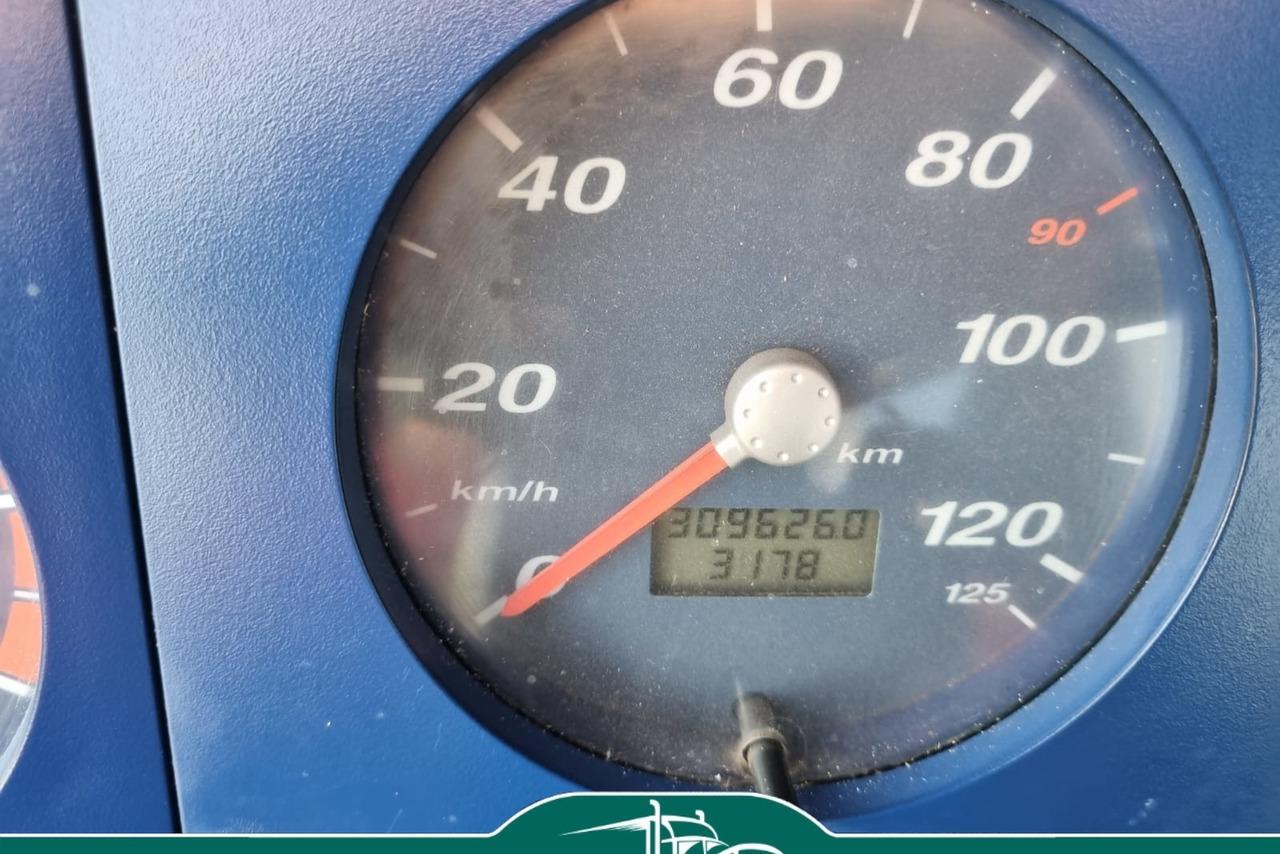 Volkswagen 13-180 - 07/08 12