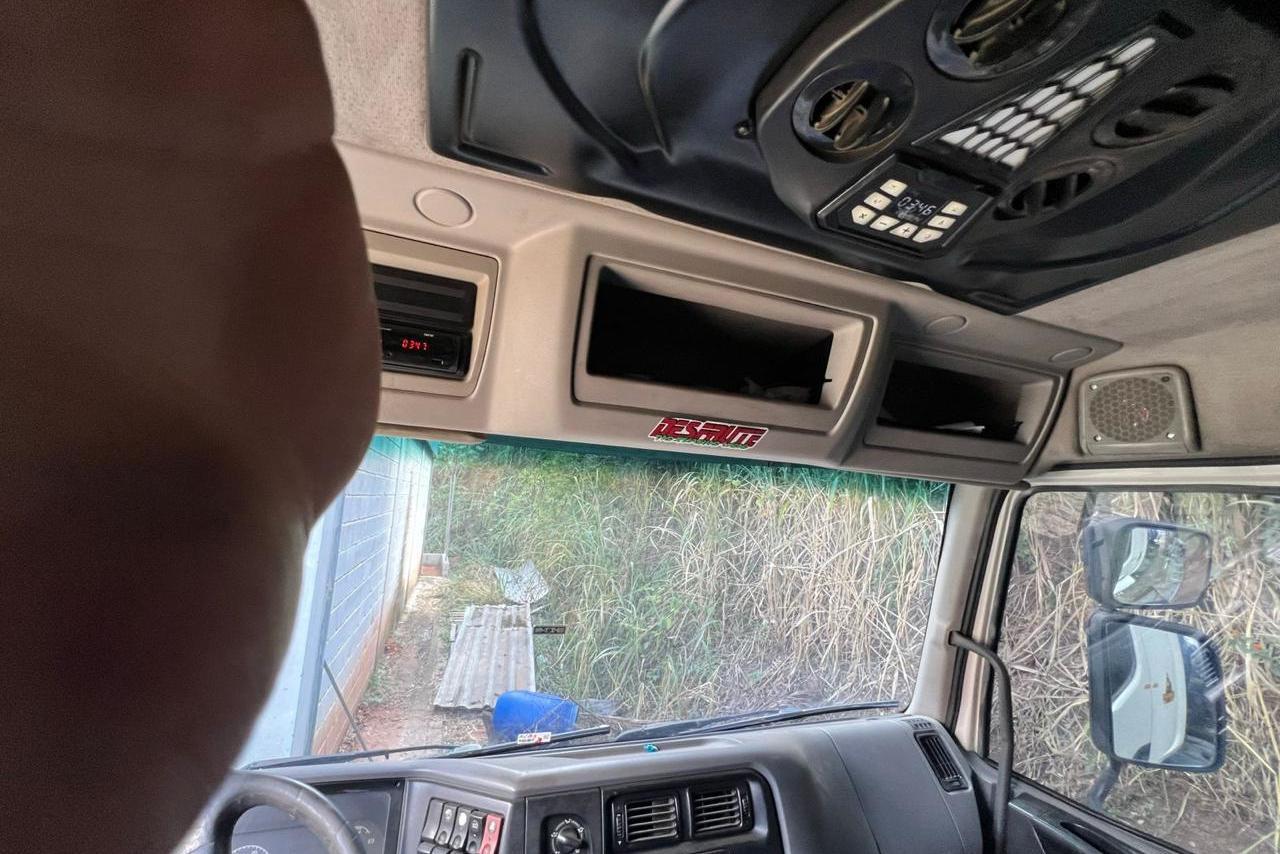 Volvo VM 270 - 08/08 13