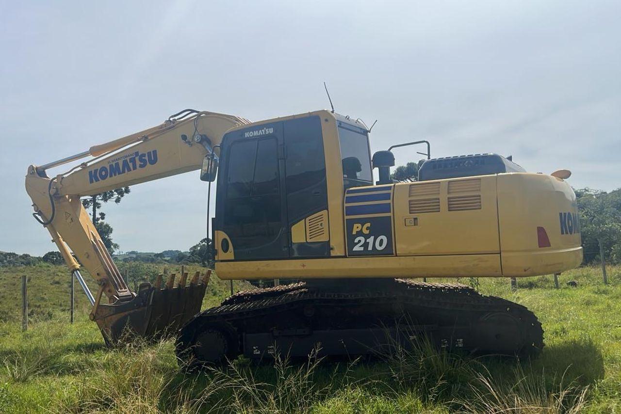 Komatsu PC210 - 23/23 2