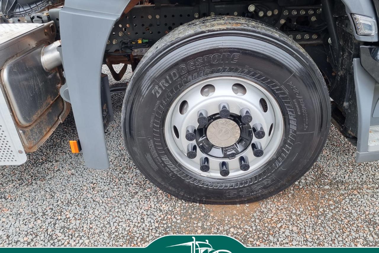 Mercedes Benz Actros 2548 - 22/23 17