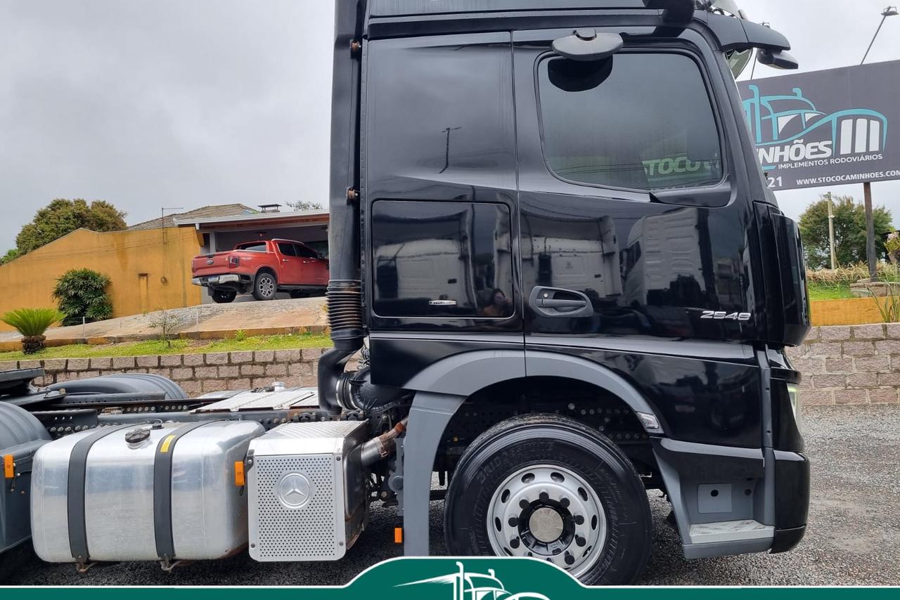 Mercedes Benz Actros 2548 - 22/23 18