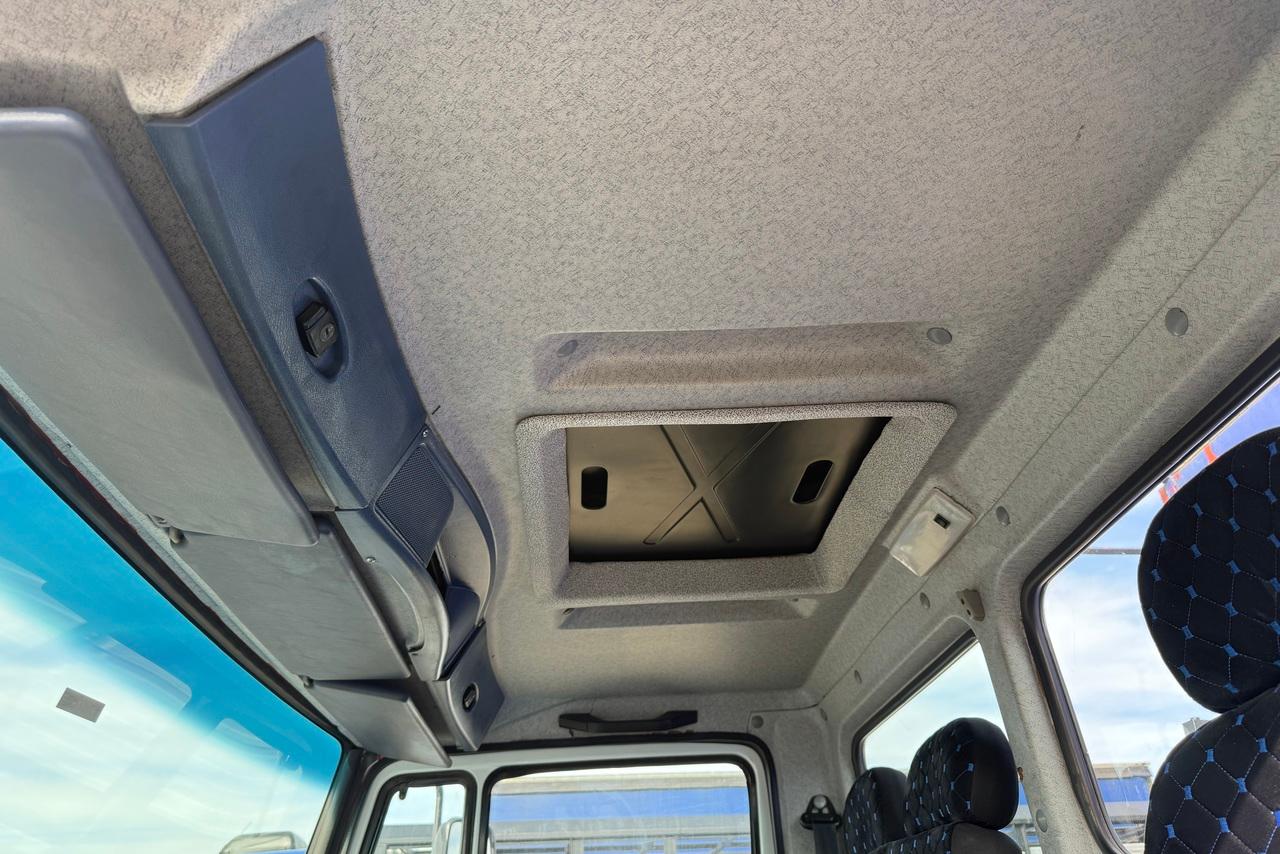 Mercedes Benz MB 1718 - 09/09 14