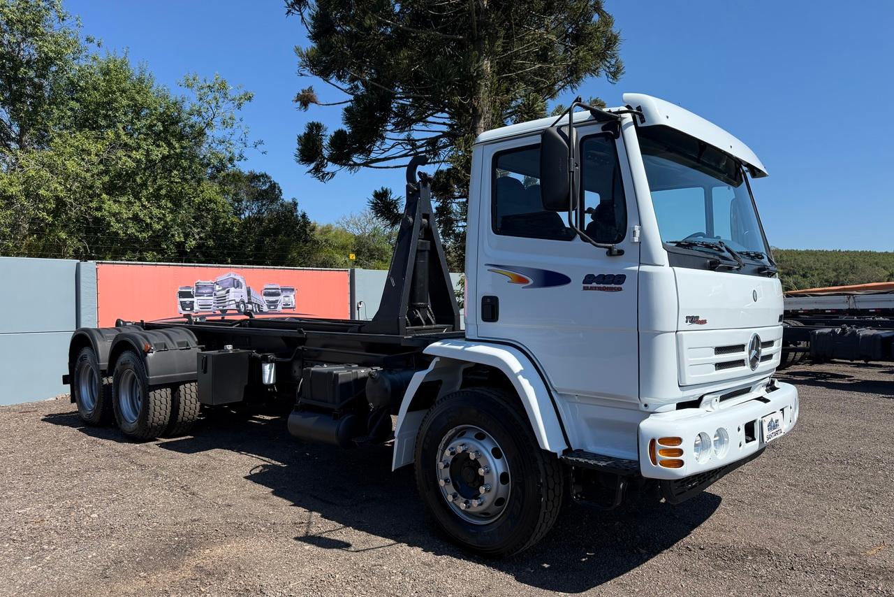 Mercedes Benz Atego 2428 - 03/03 2