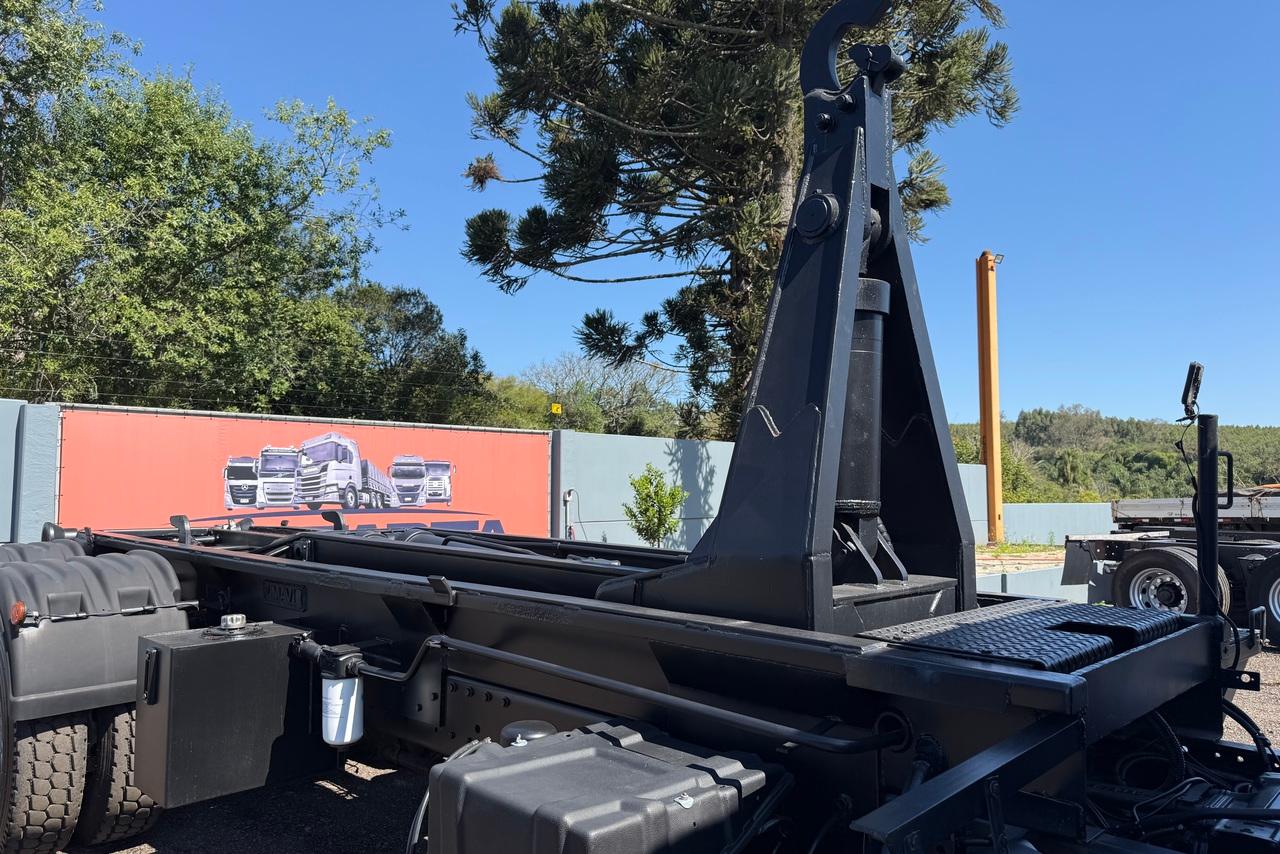 Mercedes Benz Atego 2428 - 03/03 10