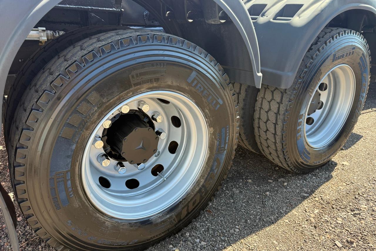 Mercedes Benz Atego 2428 - 03/03 23