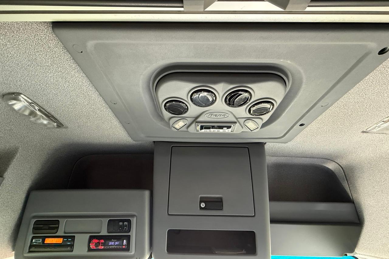 Mercedes Benz Atego 2430 - 16/16 13