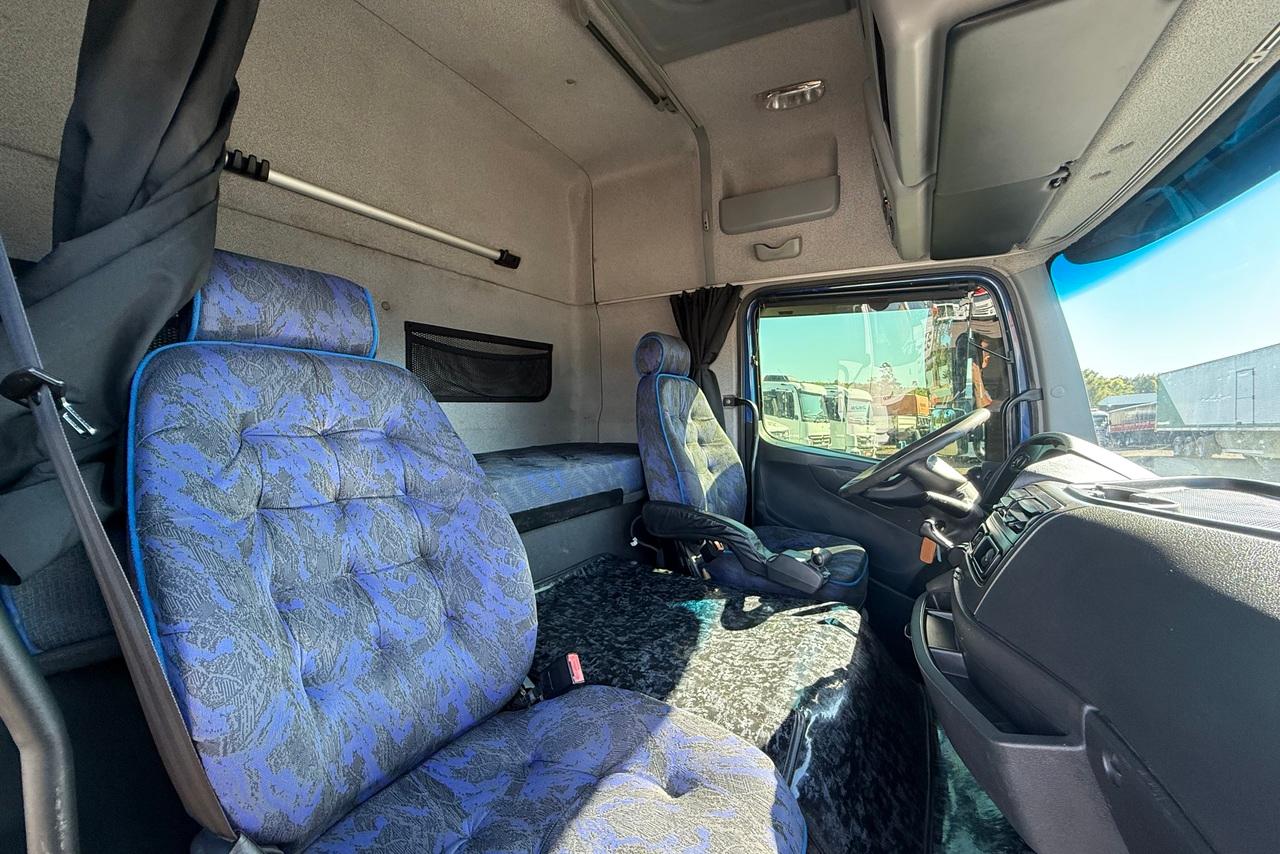 Mercedes Benz Atego 2430 - 16/16 14