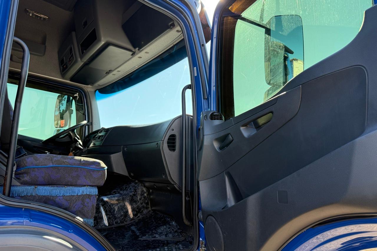 Mercedes Benz Atego 2430 - 16/16 15