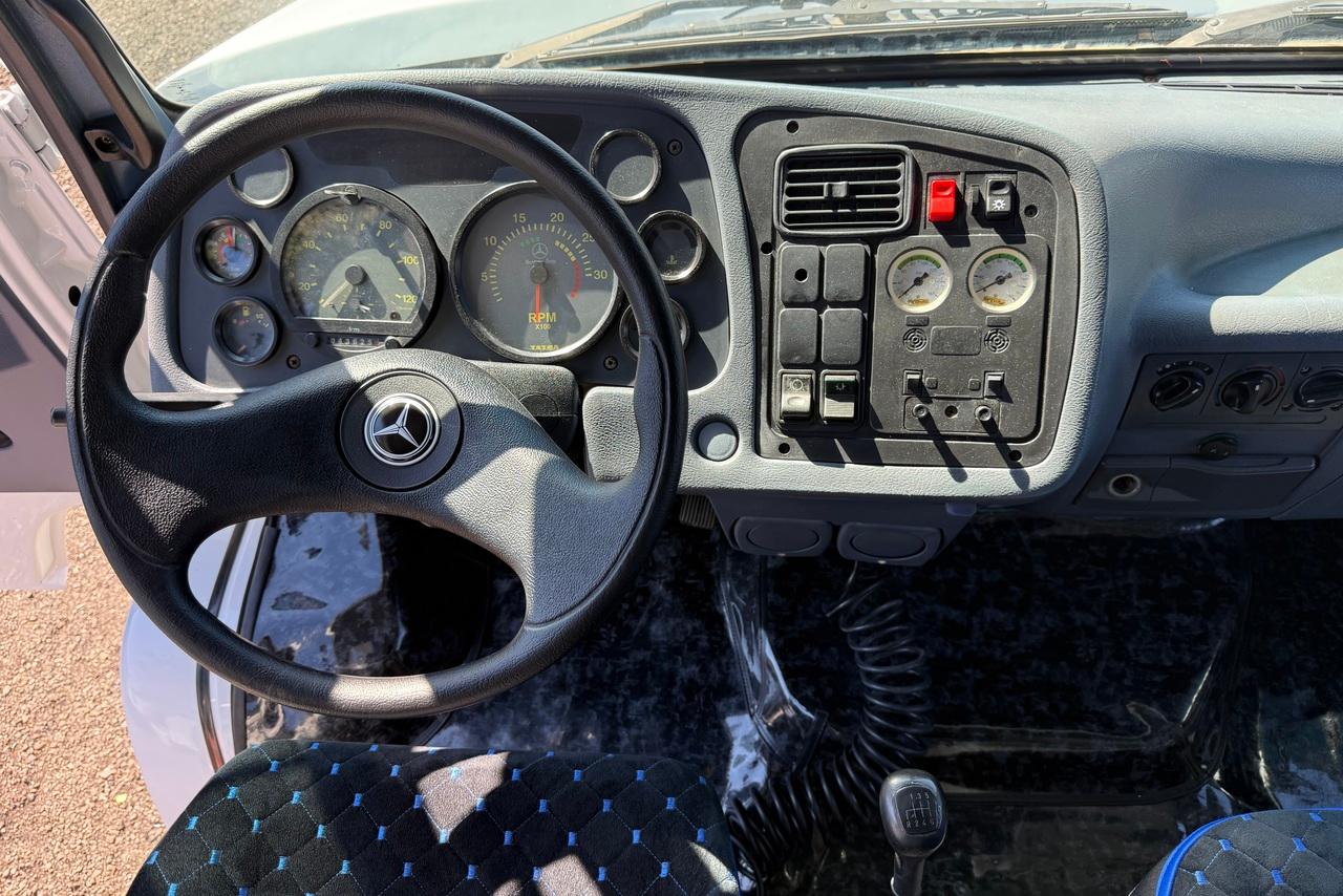 Mercedes Benz Atego 1318 - 08/09 13