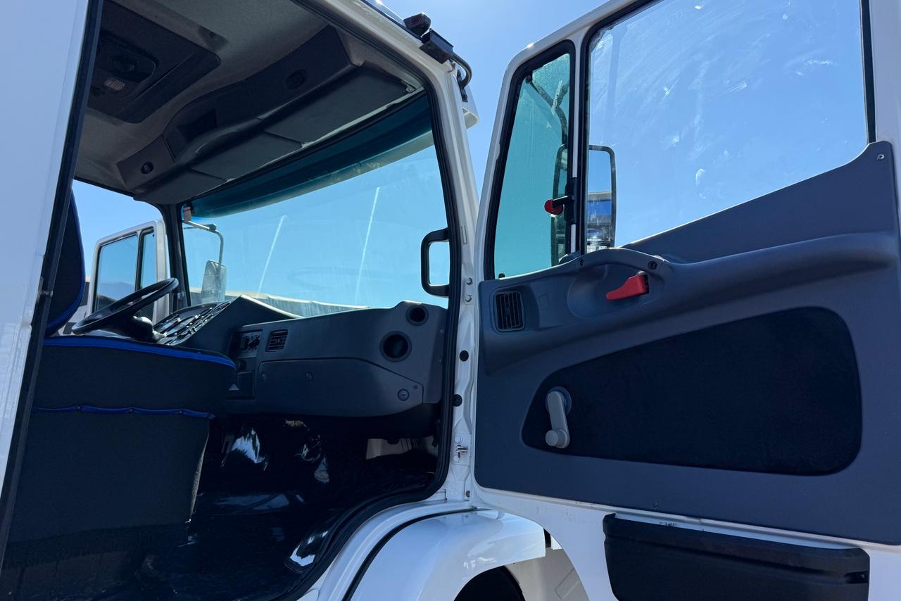 Mercedes Benz Atego 1318 - 08/09 16