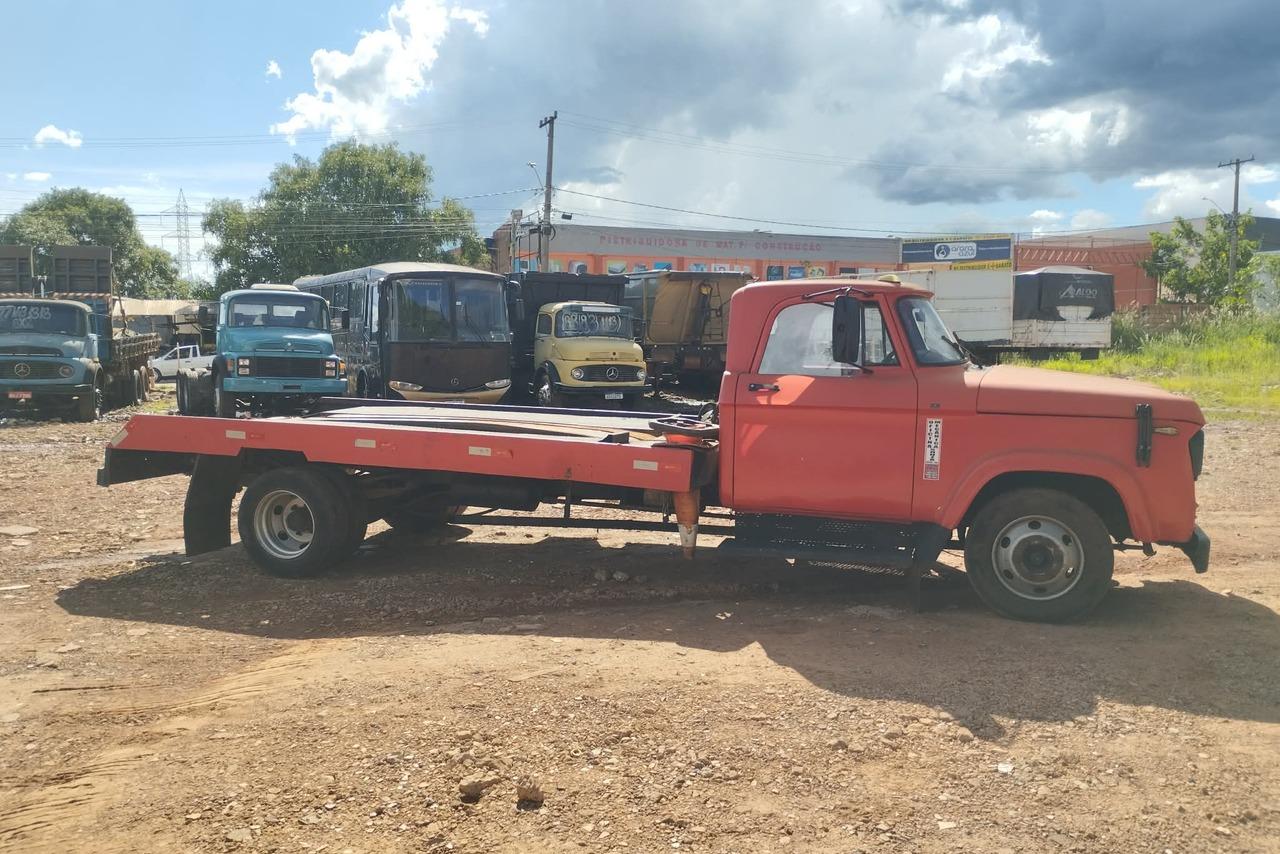 Mercedes Benz MB 709 - 77/77 4