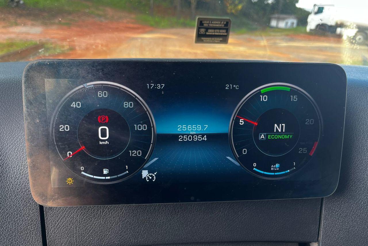 Mercedes Benz Actros 2651 - 20/20 5