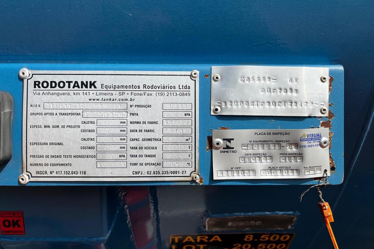 Volvo VM 330 - 21/21 8