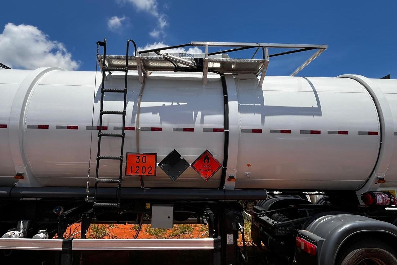 Facchini Tanque - 25/26 3