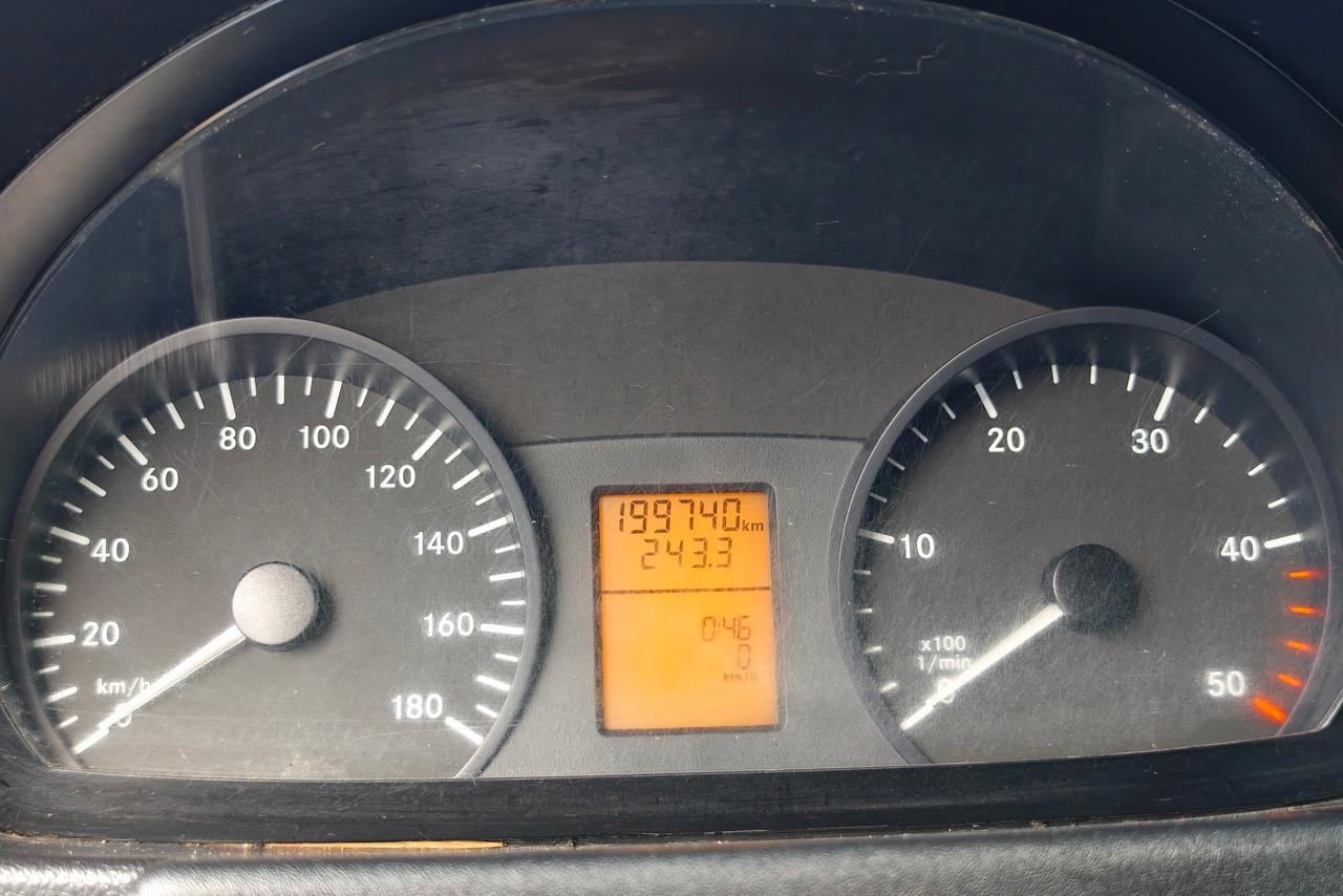 Mercedes Benz Sprinter - 18/19 4