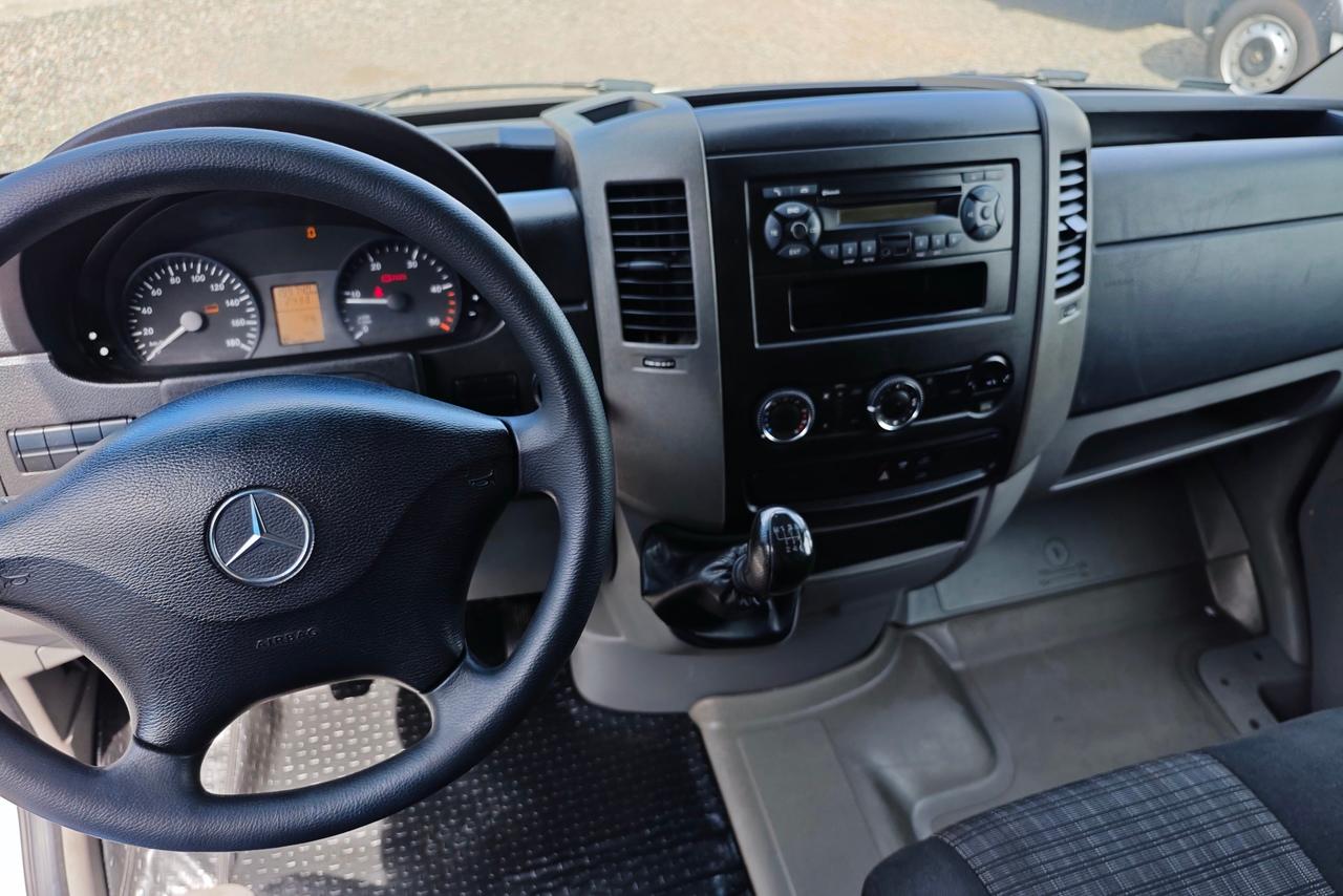 Mercedes Benz Sprinter - 18/19 6