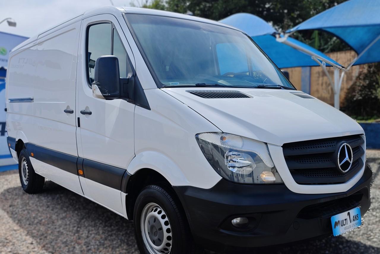 Mercedes Benz Sprinter - 18/19 8
