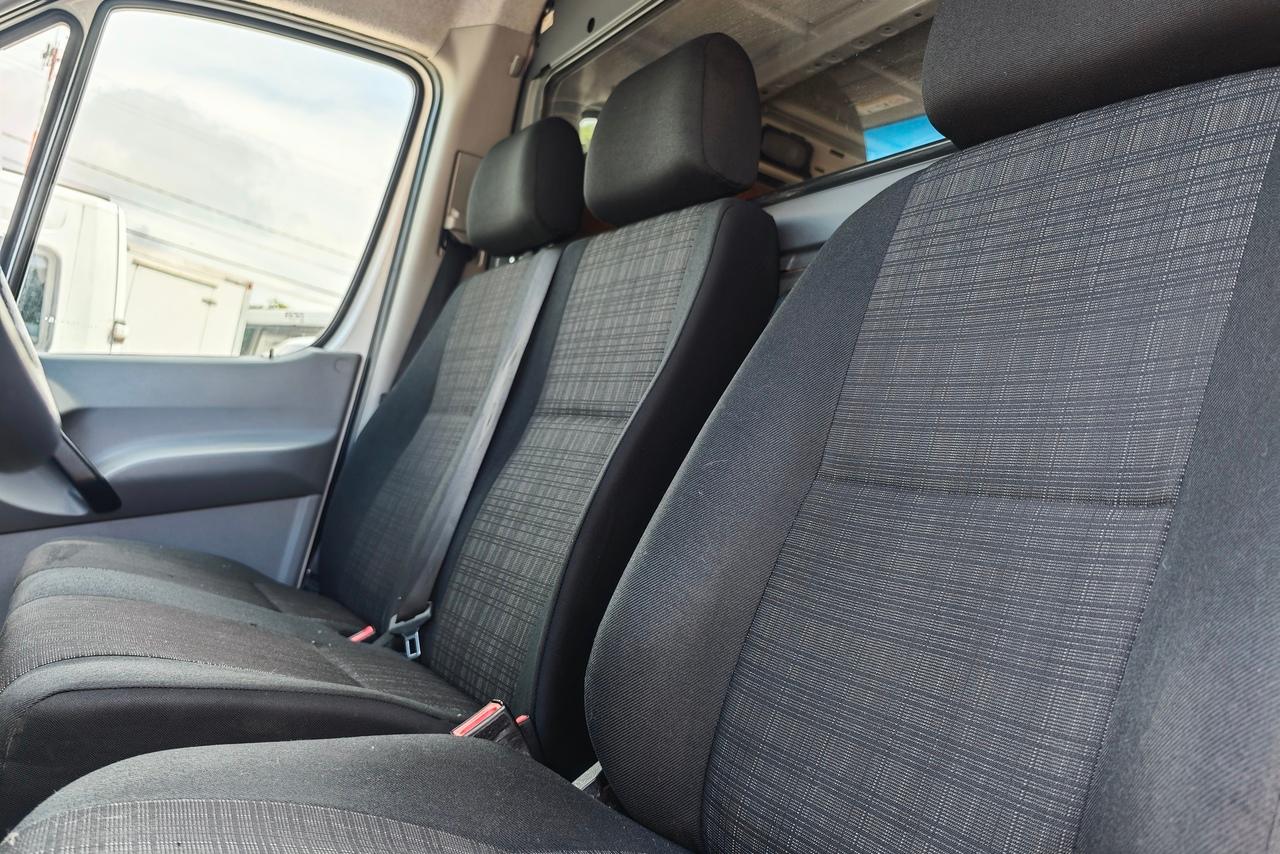 Mercedes Benz Sprinter - 18/19 16