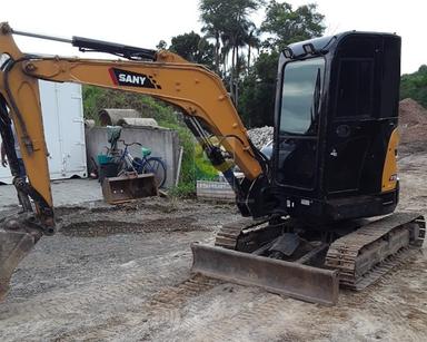 Mini Escavadeira