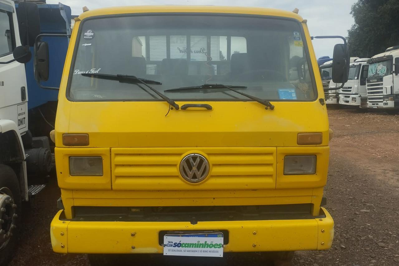 Volkswagen 8 140 - 96/97 3
