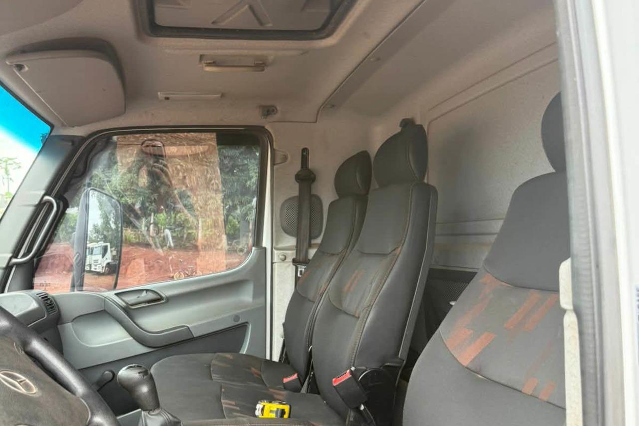 Mercedes Benz Accelo 1016 - 21/22 2