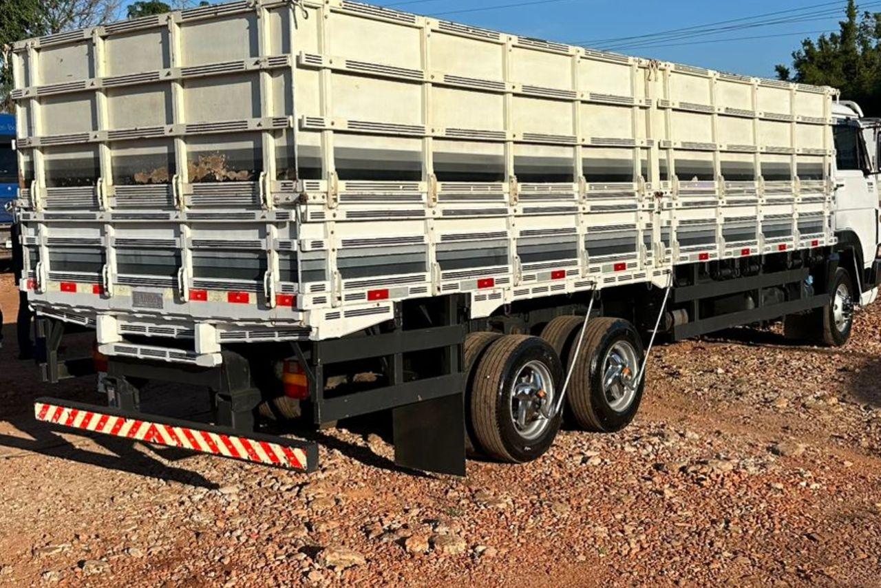 Volkswagen 10-160 E Delivery - 20/14 5