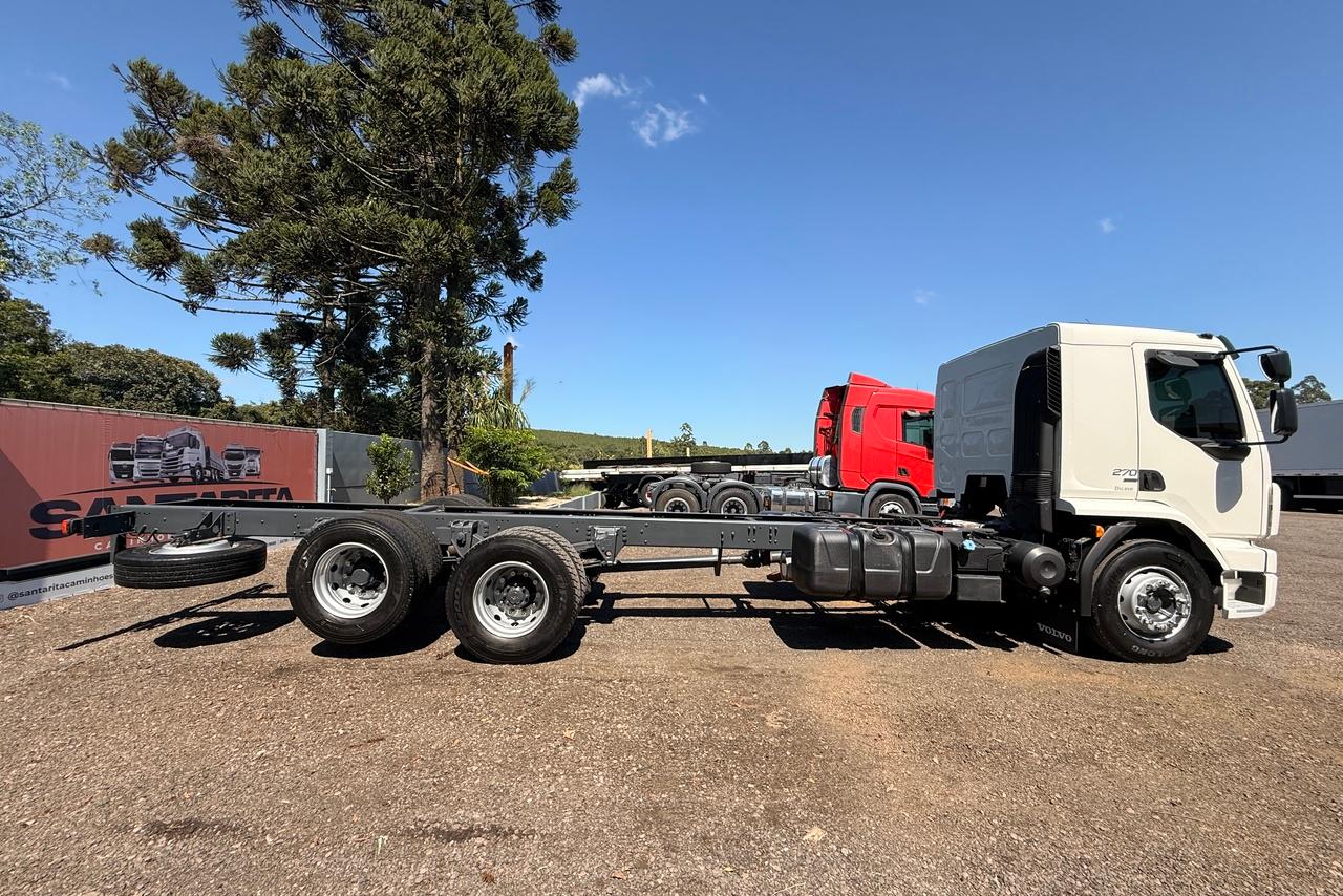 Volvo VM 270 - 21/21 3