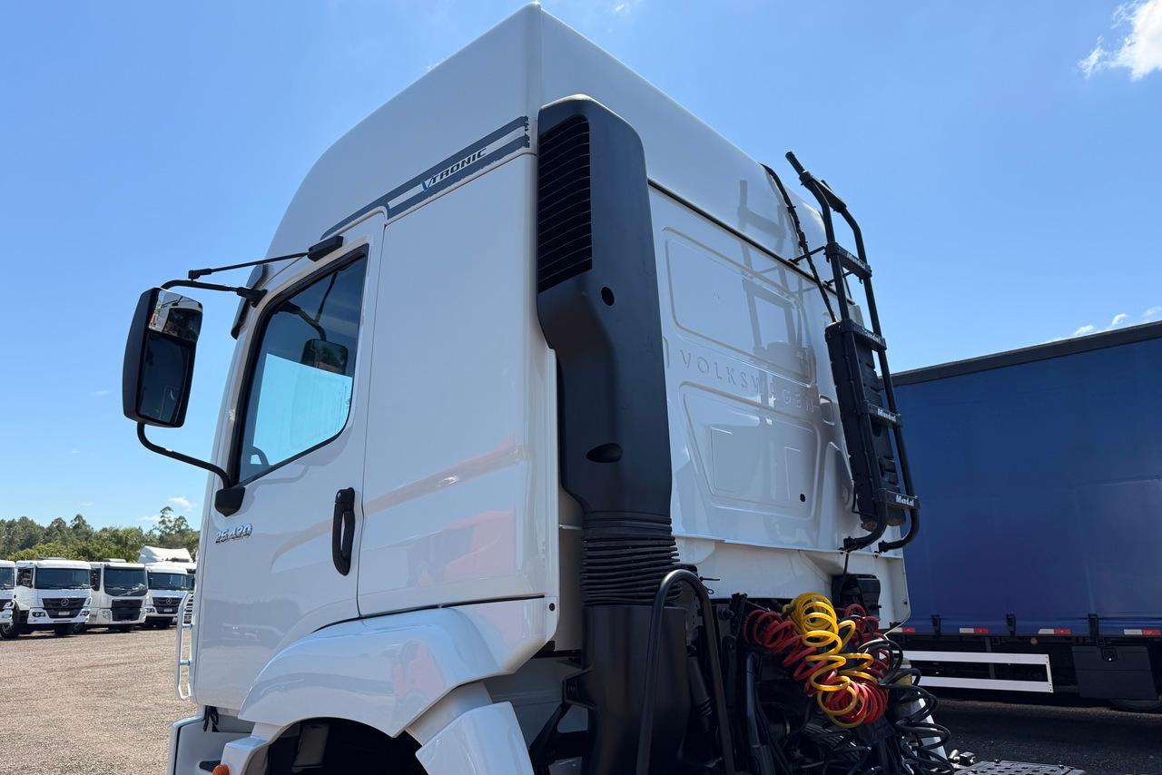 Volkswagen VW 25420 Constellation 6x2 - 14/14 7