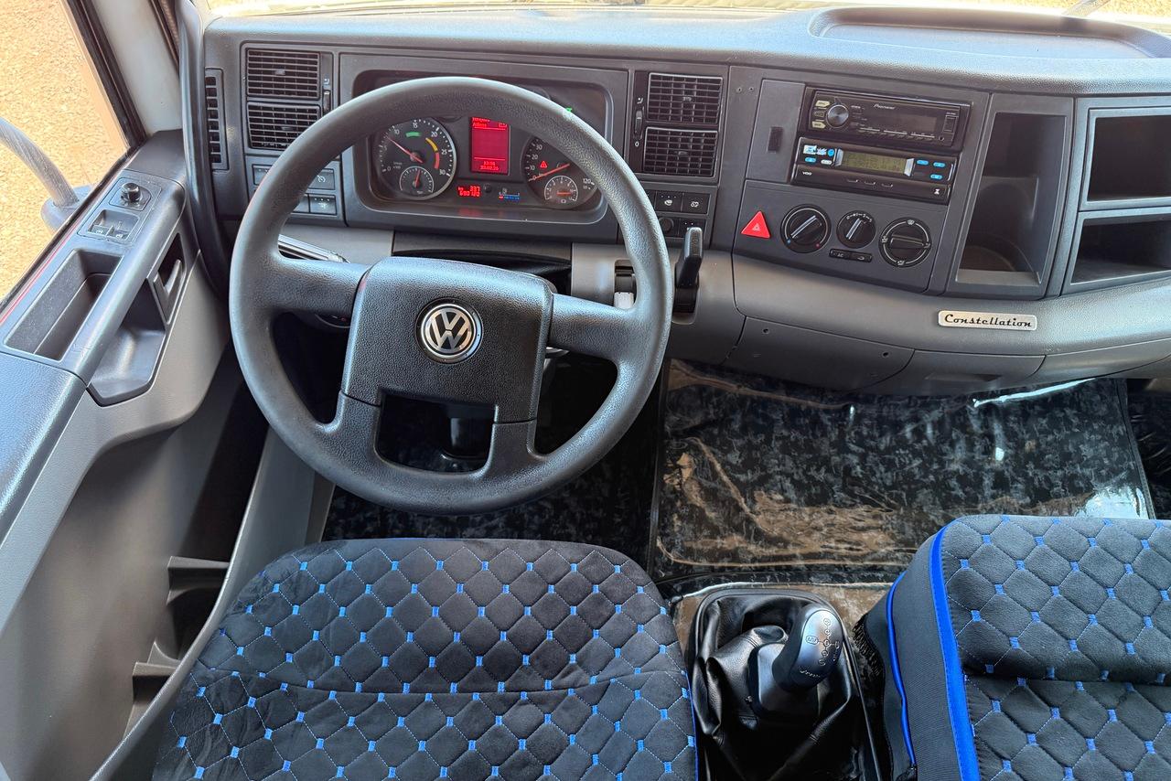 Volkswagen VW 25420 Constellation 6x2 - 14/14 12