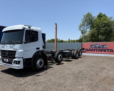 Caminhão Bitruck