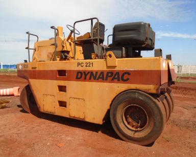 Rolo Compactador de Pneu