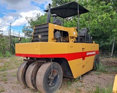 Rolo Compactador de Pneu