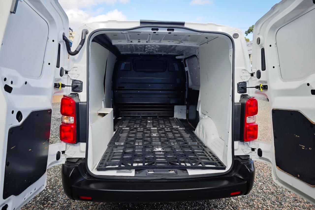 Peugeot Expert - 22/22 17