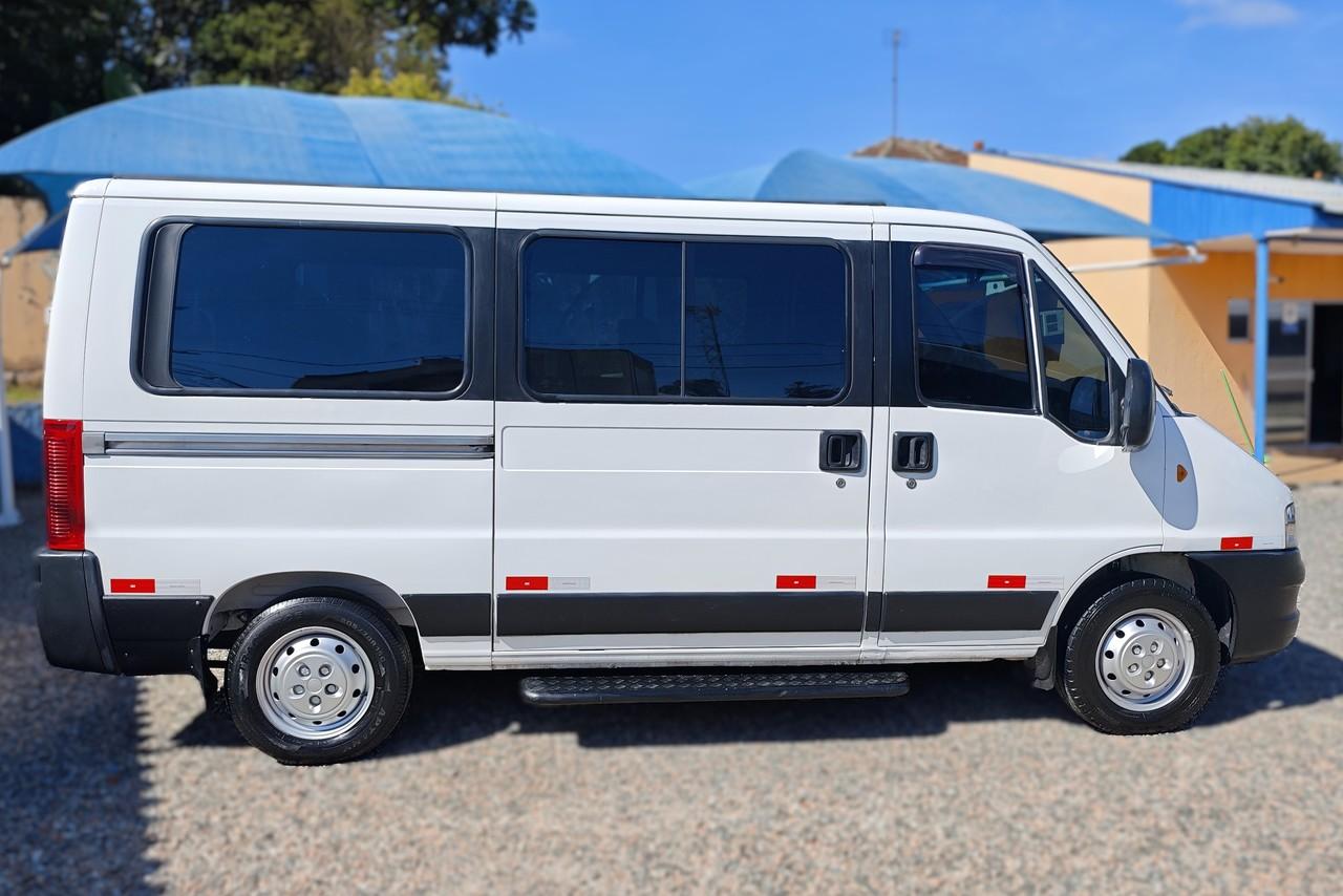 Fiat Ducato Minibus - 13/14 4