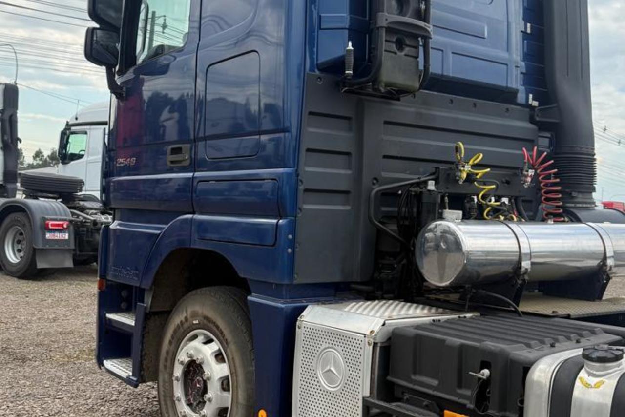 Mercedes Benz Actros 2546 - 18/19 18