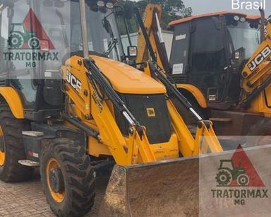 Retroescavadeira