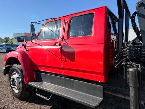Ford F12000 - 96/96 8