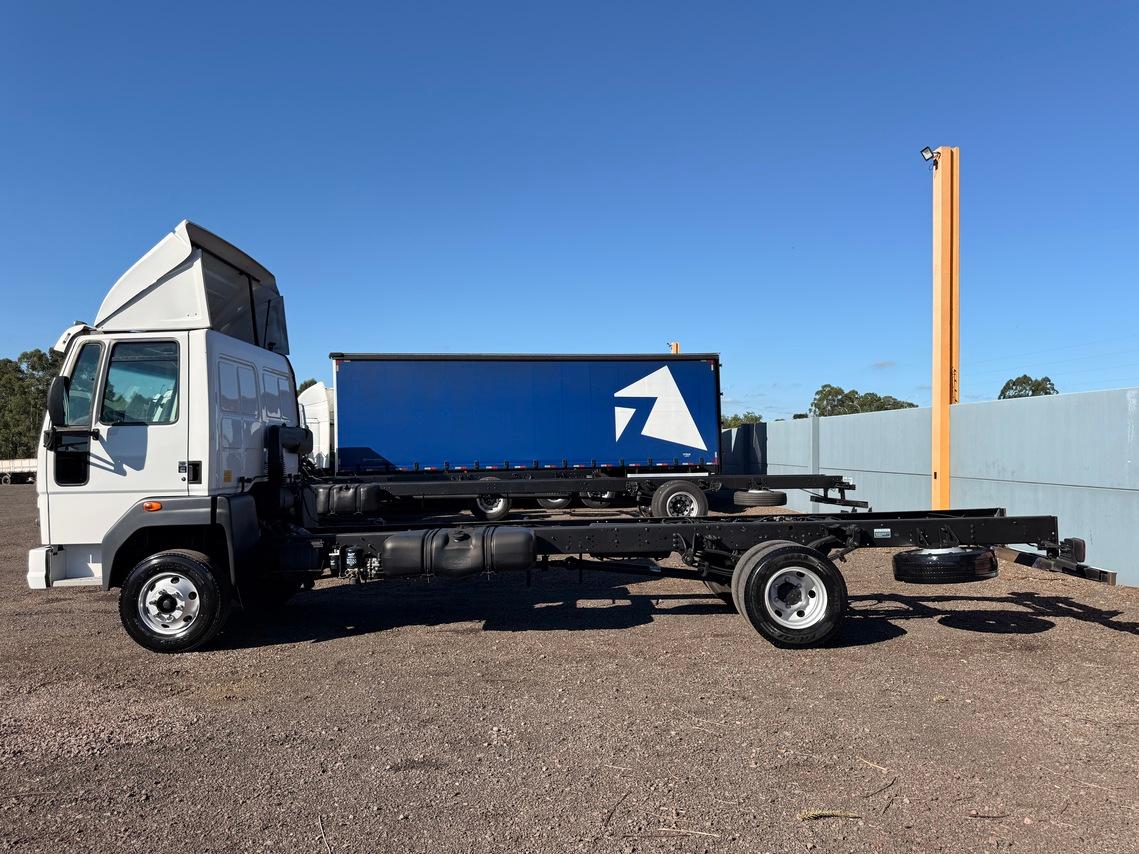 Ford Cargo1119 - 17/18 7