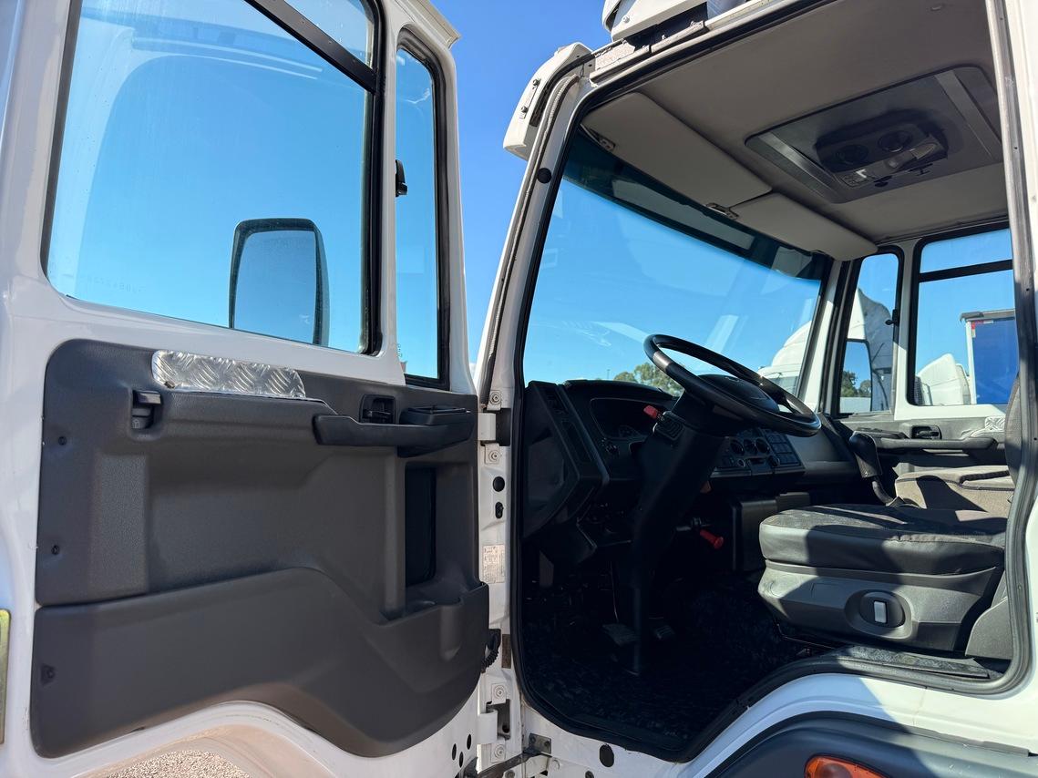 Ford Cargo1119 - 17/18 9