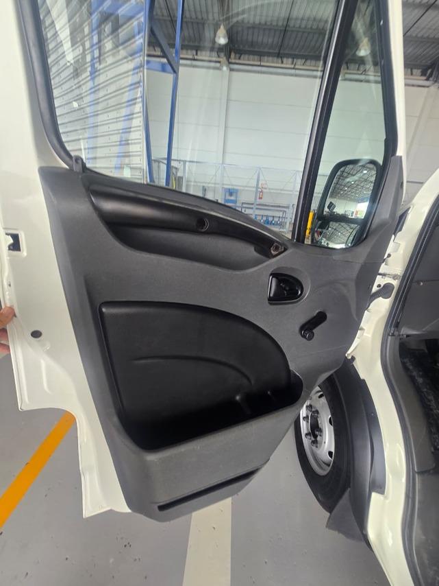Iveco 35S14 - 16/17 7