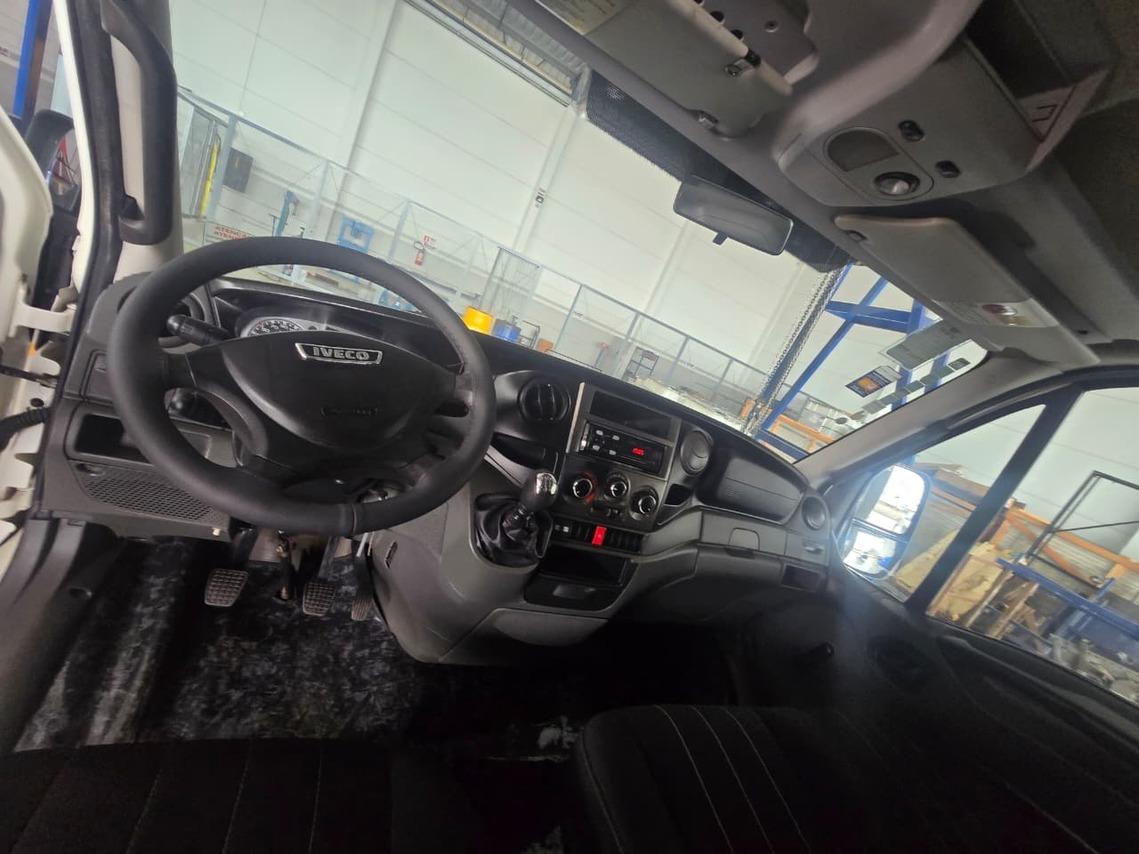 Iveco 35S14 - 16/17 13