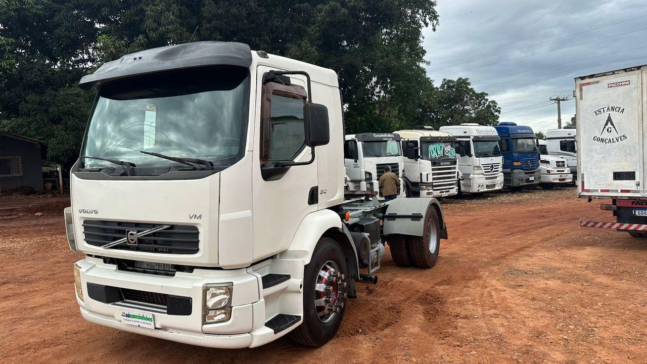 Volvo VM310 - 06/06 2