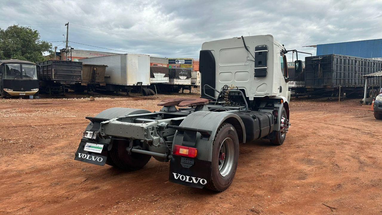 Volvo VM310 - 06/06 5
