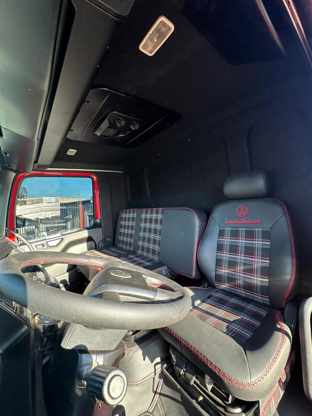 Volkswagen 24-250 E Constellation 3-Eixos - 06/06 5