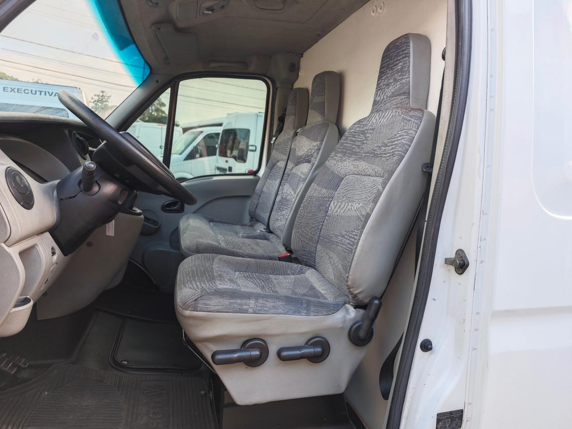 Renault Master Furgão - 12/13 3