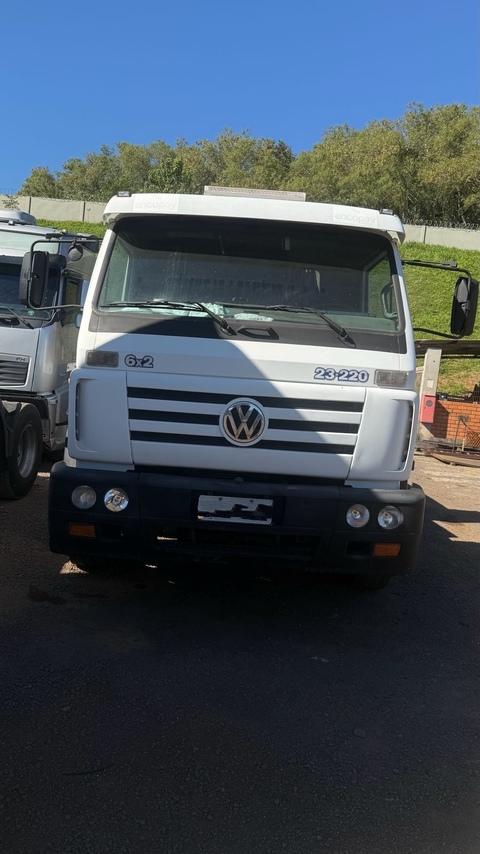 Volkswagen 23 220 - 04/05 3
