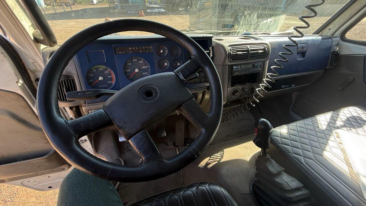 Volkswagen 23 220 - 04/05 11