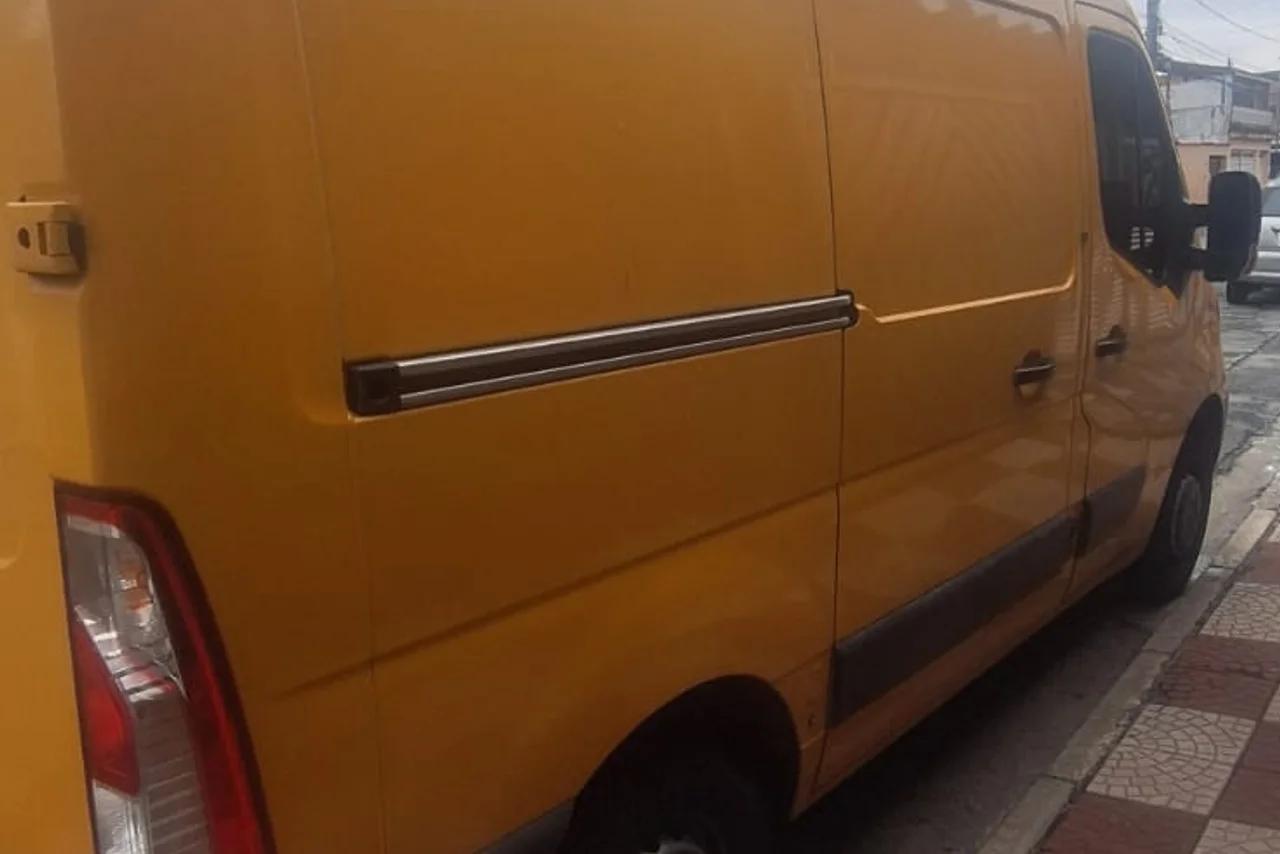 Renault Master Furgão - 20/21 8