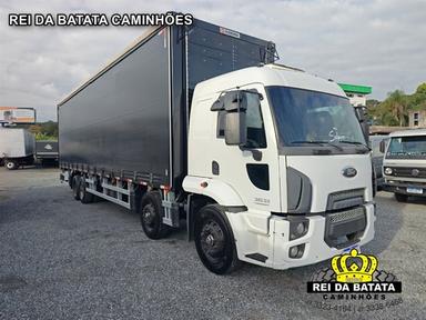 Caminhão Bitruck