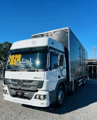 Caminhão Bitruck
